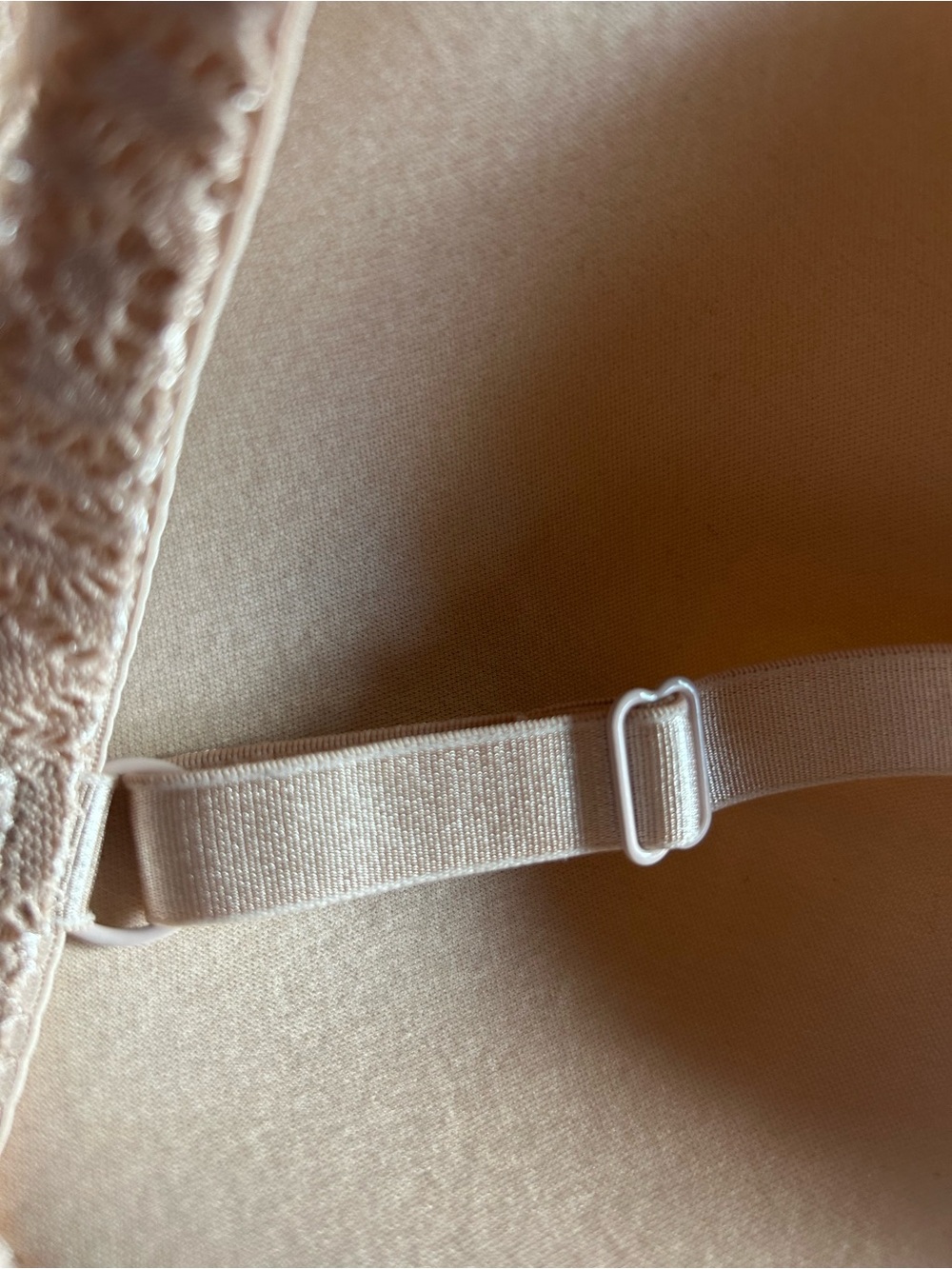 Nude Lace Lightly padded Bra - Nude - Picture 7 of 8